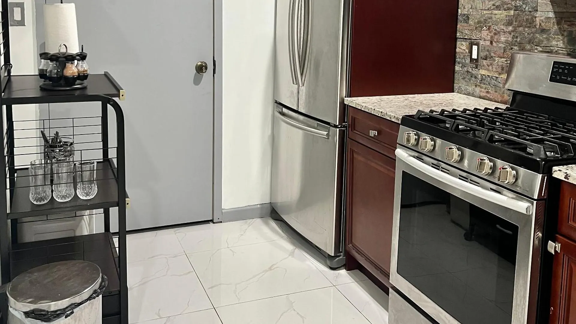 Luxury Guest House - Cheap Jfk Pick Up & Drop Off Available New York